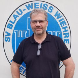 Wechsel an der blau-weißen Spitze: Hubert Germann folgt Peter Wespiser als 1. Vorsitzender