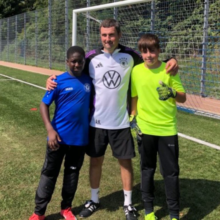 Bälle fangen mit dem Nationaltrainer